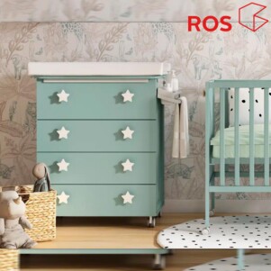 Cómoda bañera de Ros