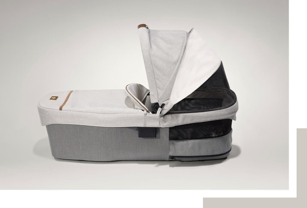 cochecito gemelar distinta edad versiti con capazo y silla de joie 6 cochecito gemelar distinta edad versiti con capazo y silla de joie